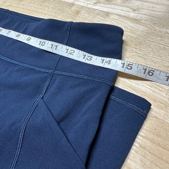Lululemon Time To Sweat Crop 23" True Navy Women's Sz 8 Excellent Used Condition - Picture 8 of 10